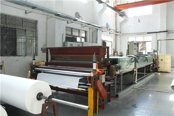 針刺無(wú)紡布車間